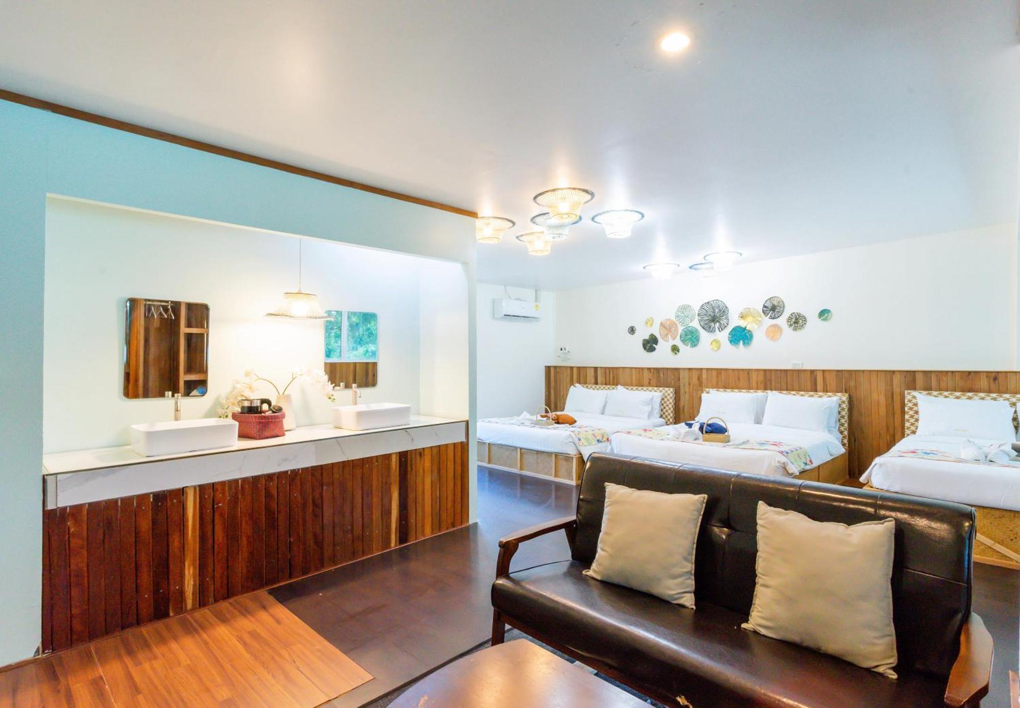 Homestay Varni